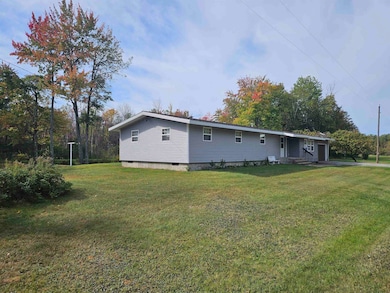 W6939 3 5 Rd, Menominee, MI 49858 - photo 2