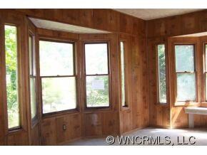 3731 Us Highway 19w, Burnsville, NC 28714 - photo 5