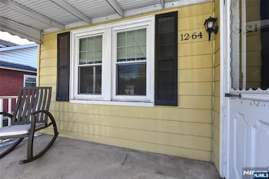 12-64 Burbank St unit 1X, Fair Lawn, NJ 07410 - photo 3