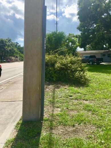 1504 Garden St, Titusville, FL 32796 - photo 3