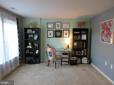 60 Lieutenant Ct, Bunker Hill, WV 25413 - photo 7