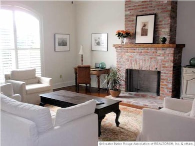 11421 Cotton Ln, Baton Rouge, LA 70810 - photo 3