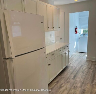 360 Beecroft Place, Oakhurst, NJ 07755 - photo 4