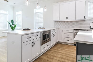 820 E Bolton St, Savannah, GA 31401 - photo 7