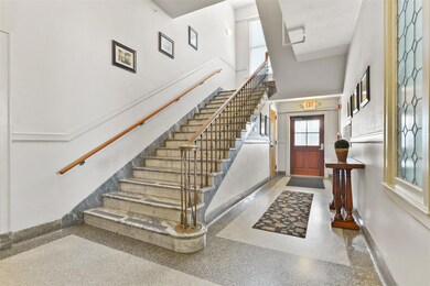 2116 Church St unit 3A, Galveston, TX 77550 - photo 2