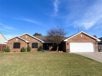 1302 Berkshire Place, Shawnee, OK 74804 - photo 4