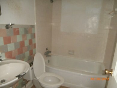 1609 Avalon Ave, Albany, GA 31707 - photo 4