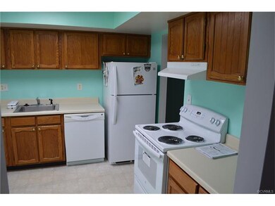 1633 Congressional Ct unit 1633, Henrico, VA 23238 - photo 5