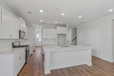 692 Yellow Leaf Ln, Summerville, SC 29486 - photo 7