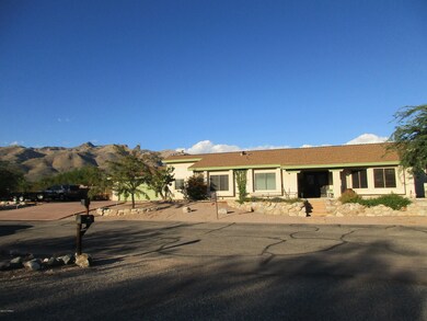 BOUTIQUE COMMUNITY