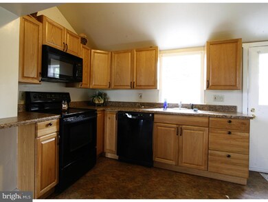 453 Swineheart Rd, Boyertown, PA 19512 - photo 3