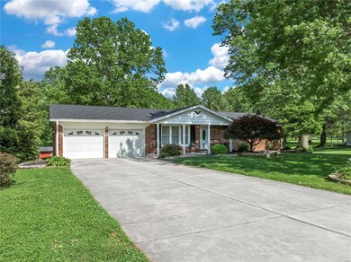 206 N Wilson Heights Rd, Collinsville, IL 62234 - photo 2