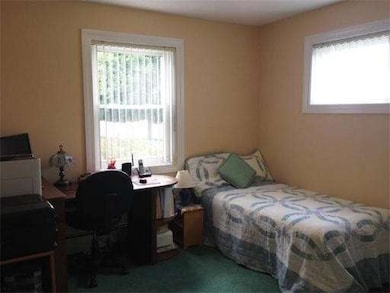 113 Andersen Rd, Chicopee, MA 01022 - photo 7