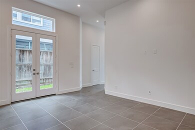 8926 Spring Knoll Forest Dr, Houston, TX 77080 - photo 3