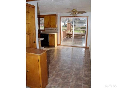 1431 Birch Dr, North Tonawanda, NY 14120 - photo 6