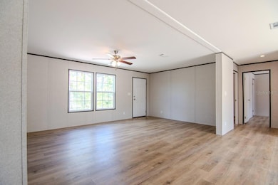 192 Freedom Dr, Frostproof, FL 33843 - photo 6