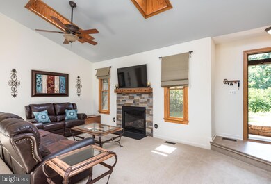 5660 Countryside Cir, Jeffersonton, VA 22724 - photo 6