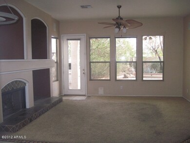 family room 2