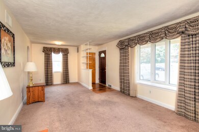 4132 Baker Ln, Nottingham, MD 21236 - photo 4