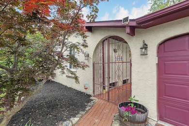 2-web-or-mls-5968-lisa-st