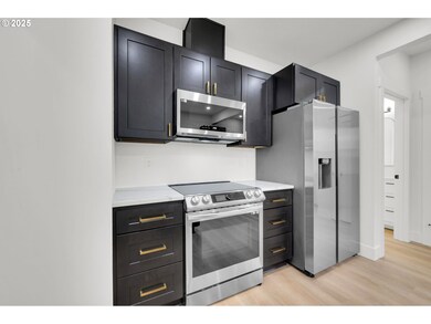 361 E 12th Ave, Eugene, OR 97401 - photo 6