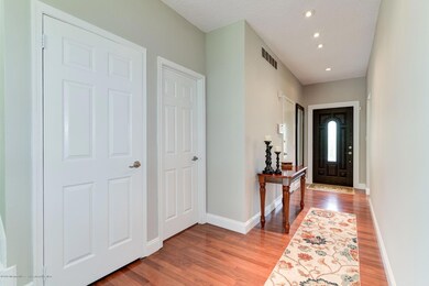 012_18_Fieldcrest_Way_263090_434428