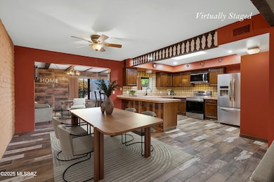 991 S La Bellota, Green Valley, AZ 85614 - photo 6