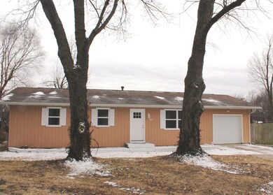Pine Grove Front of House