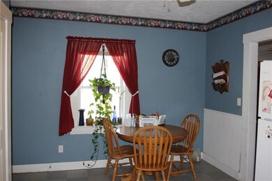 20 Bates St, Mechanic Falls, ME 04256 - photo 4