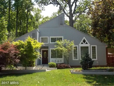 9325 Raintree Rd, Burke, VA 22015 - photo 2