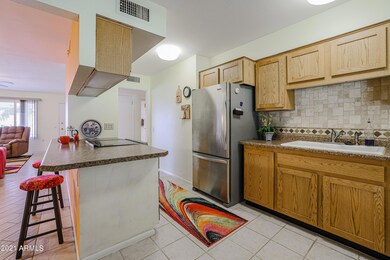 17824 N Del Webb Blvd, Sun City, AZ 85373 - photo 4