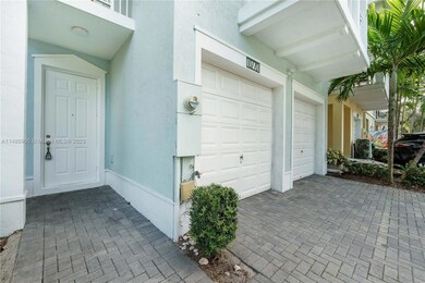 10770 NW 74th Ln, Doral, FL 33178 - photo 2