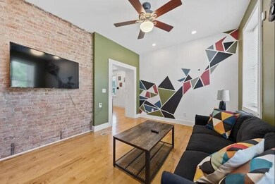 453 Siebert St, Columbus, OH 43206 - photo 5