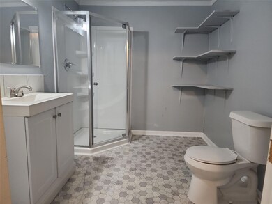 1019 W Walker St, Denison, TX 75020 - photo 6