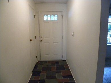 21 Larnis Rd, Framingham, MA 01701 - photo 3