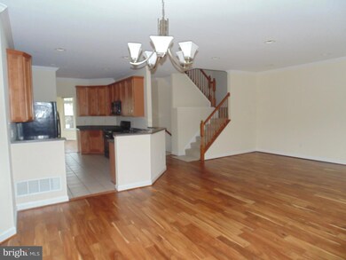 9715 Evening Bird Ln, Laurel, MD 20723 - photo 7