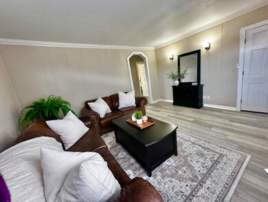 living room alt arrangement