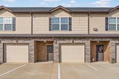 1611 Railton Ct unit G, Clarksville, TN 37043 - photo 2
