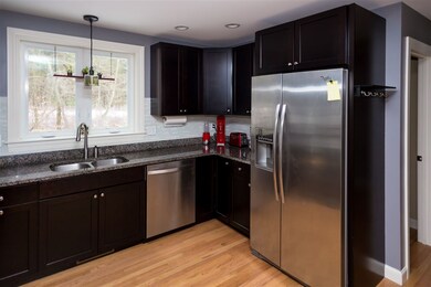 97 Ridgecrest Dr, Greenland, NH 03840 - photo 5