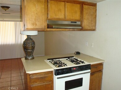 16184 Midway St, Victorville, CA 92395 - photo 6