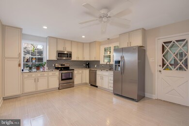 76 Pancoast Blvd, Delran, NJ 08075 - photo 4