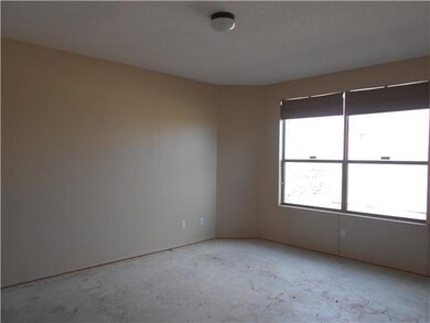 14325 Desert Spring Dr, Horizon City, TX 79928 - photo 7