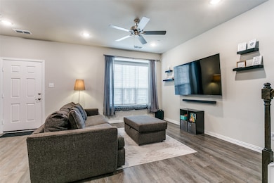 1264 Jones Trail, Lewisville, TX 75077 - photo 2