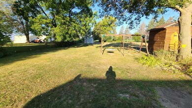 409 40th St NW, Austin, MN 55912 - photo 6