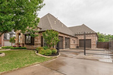 608 Hickory Ct, Hurst, TX 76054 - photo 2
