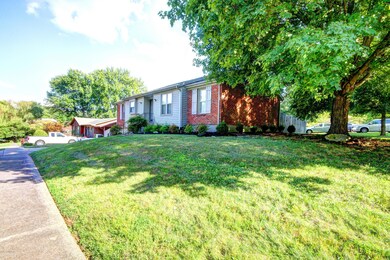 8131 Rochelle Rd, Louisville, KY 40228 - photo 4