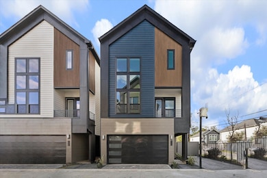 817 Thornton Rd unit F, Houston, TX 77018 - photo 4