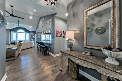 Suzie Smith - 1551 Ben Sawyer Blvd-17