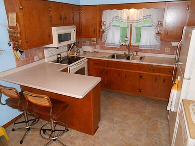 Kitchen. All appliances included  except for dishw