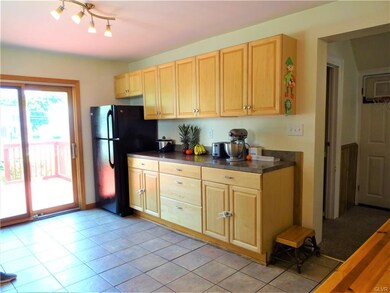 14 Ridge Ave, Pen Argyl, PA 18072 - photo 6